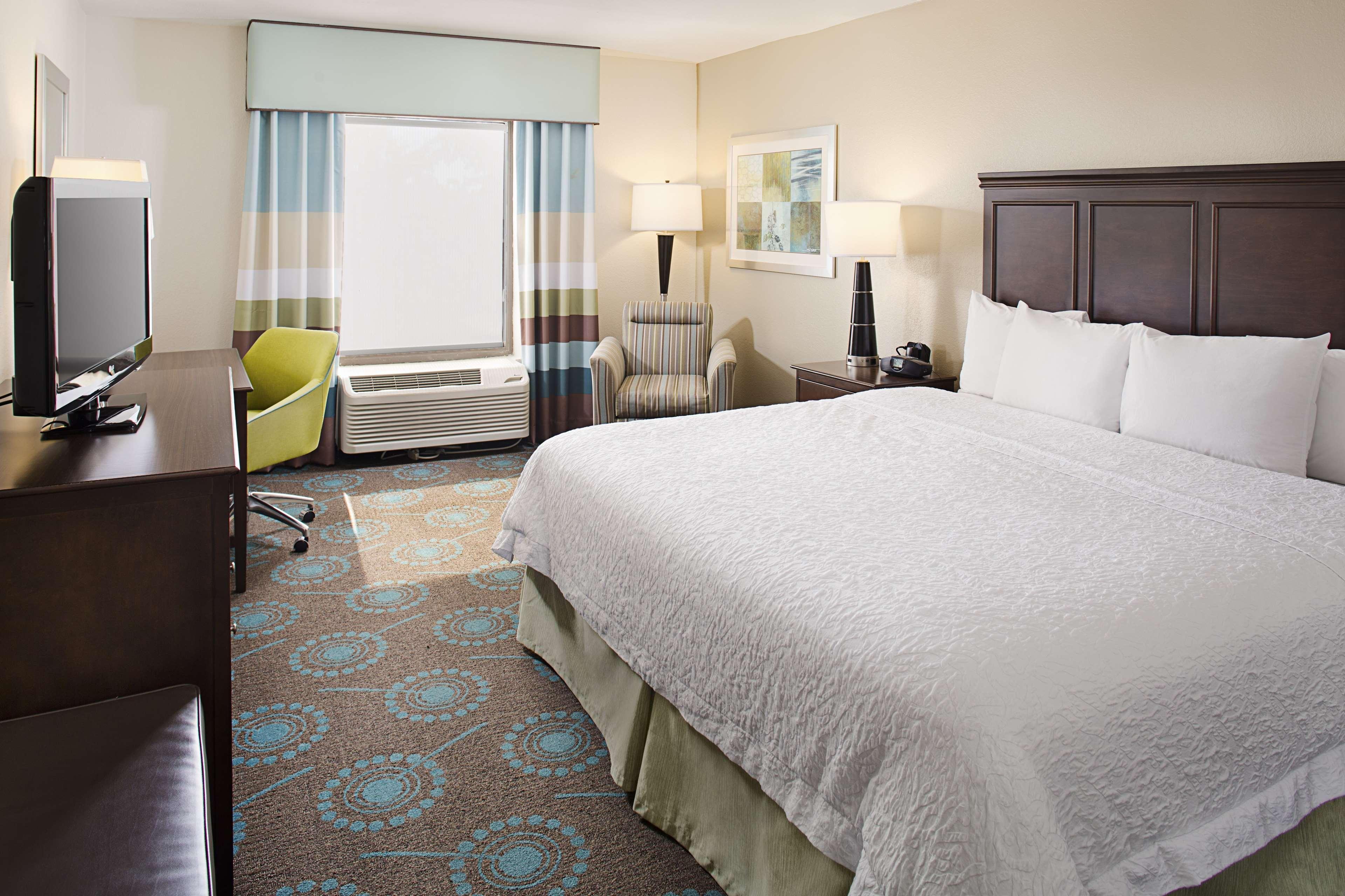 Hampton Inn Naples-Central Exterior foto