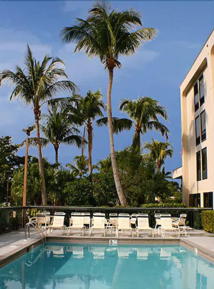 Hampton Inn Naples-Central Facilități foto