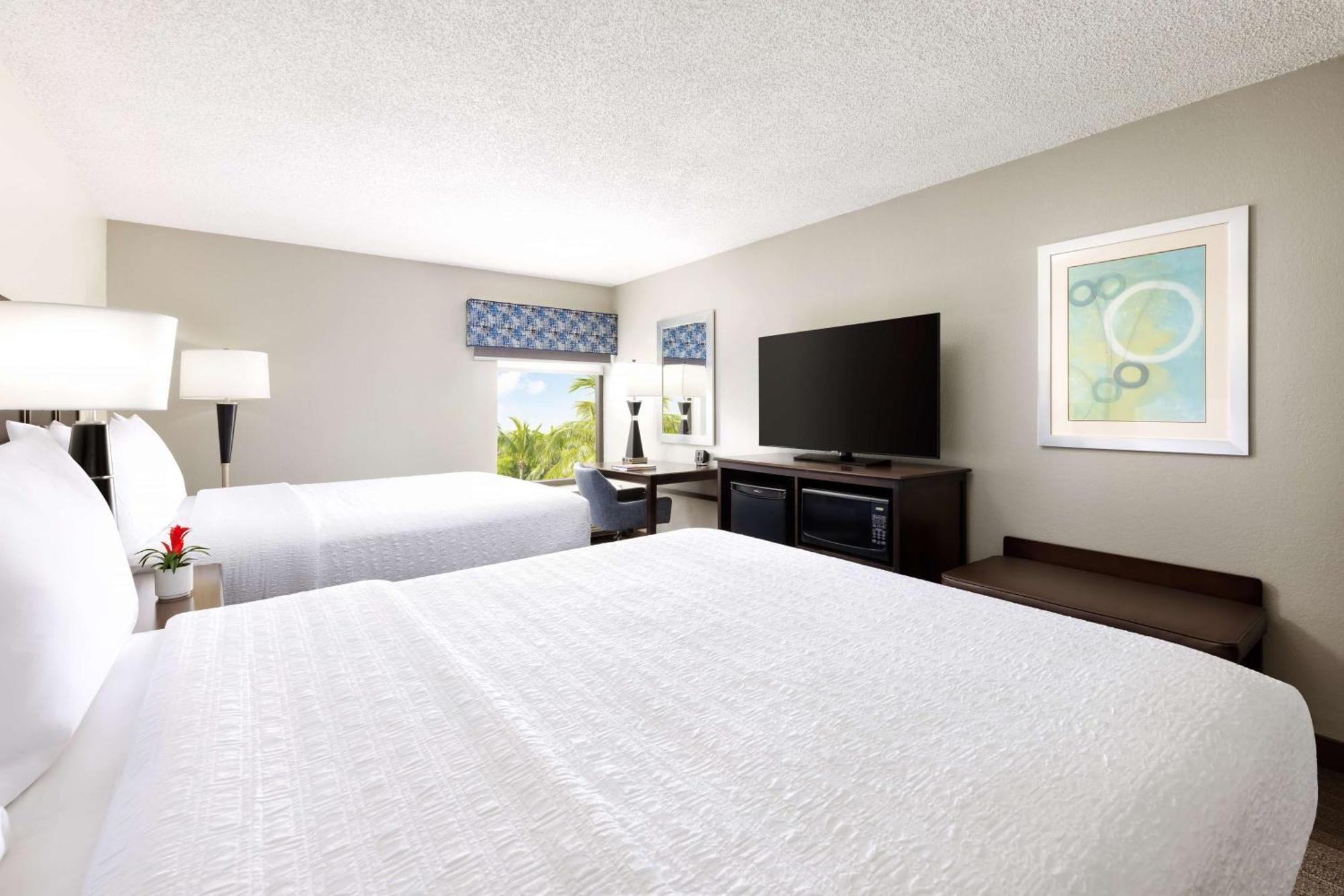 Hampton Inn Naples-Central Exterior foto