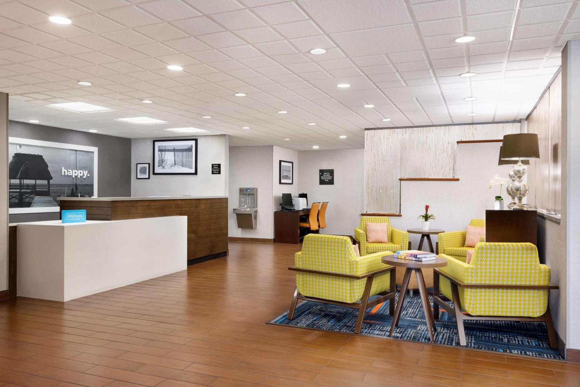 Hampton Inn Naples-Central Exterior foto