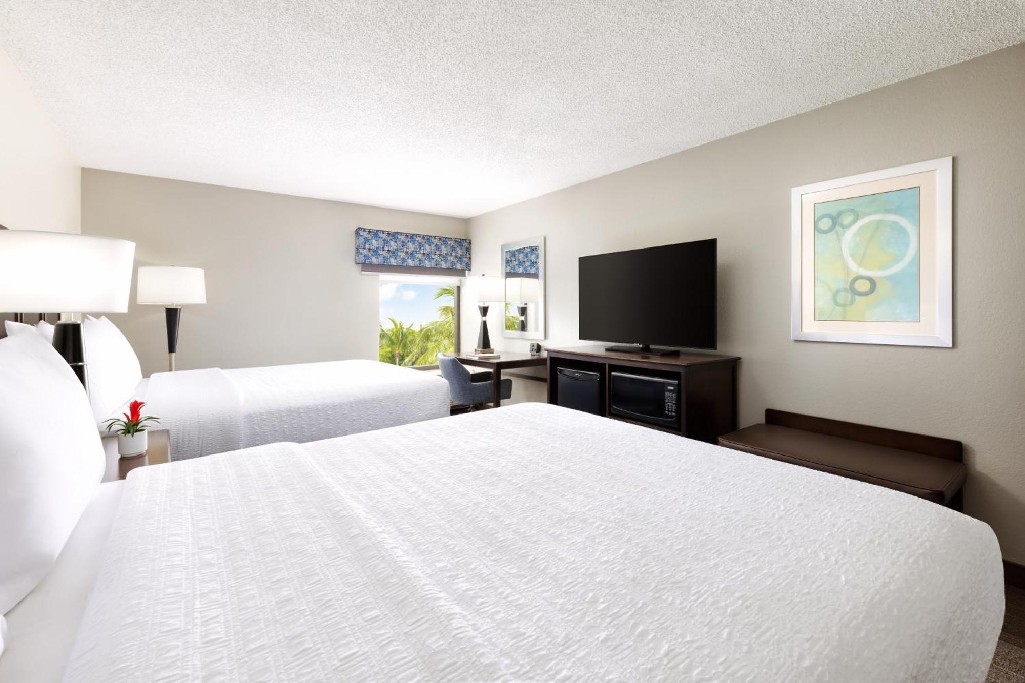 Hampton Inn Naples-Central Exterior foto