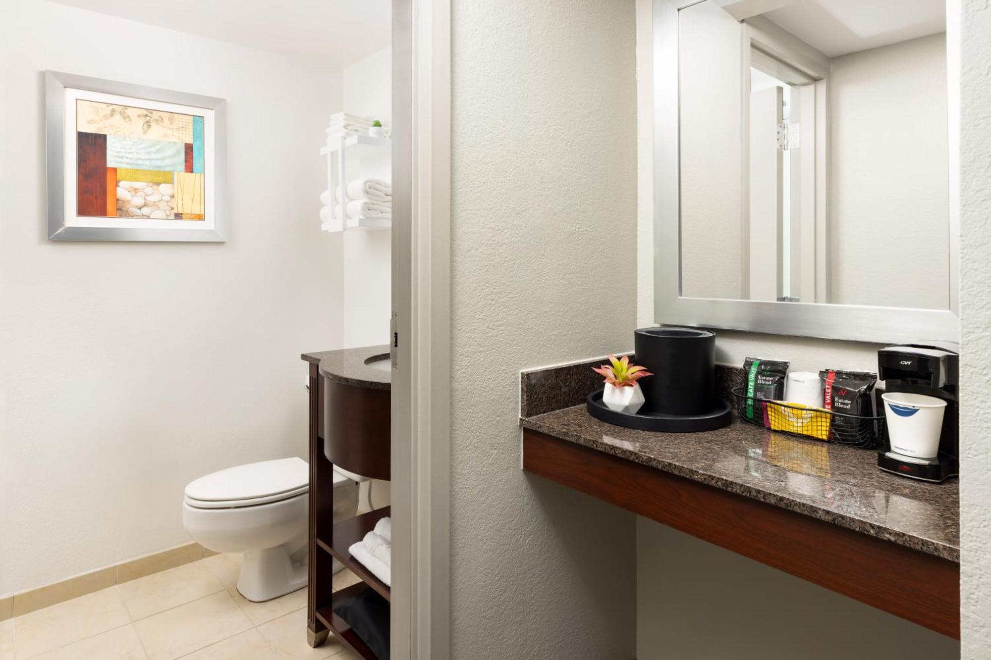 Hampton Inn Naples-Central Exterior foto