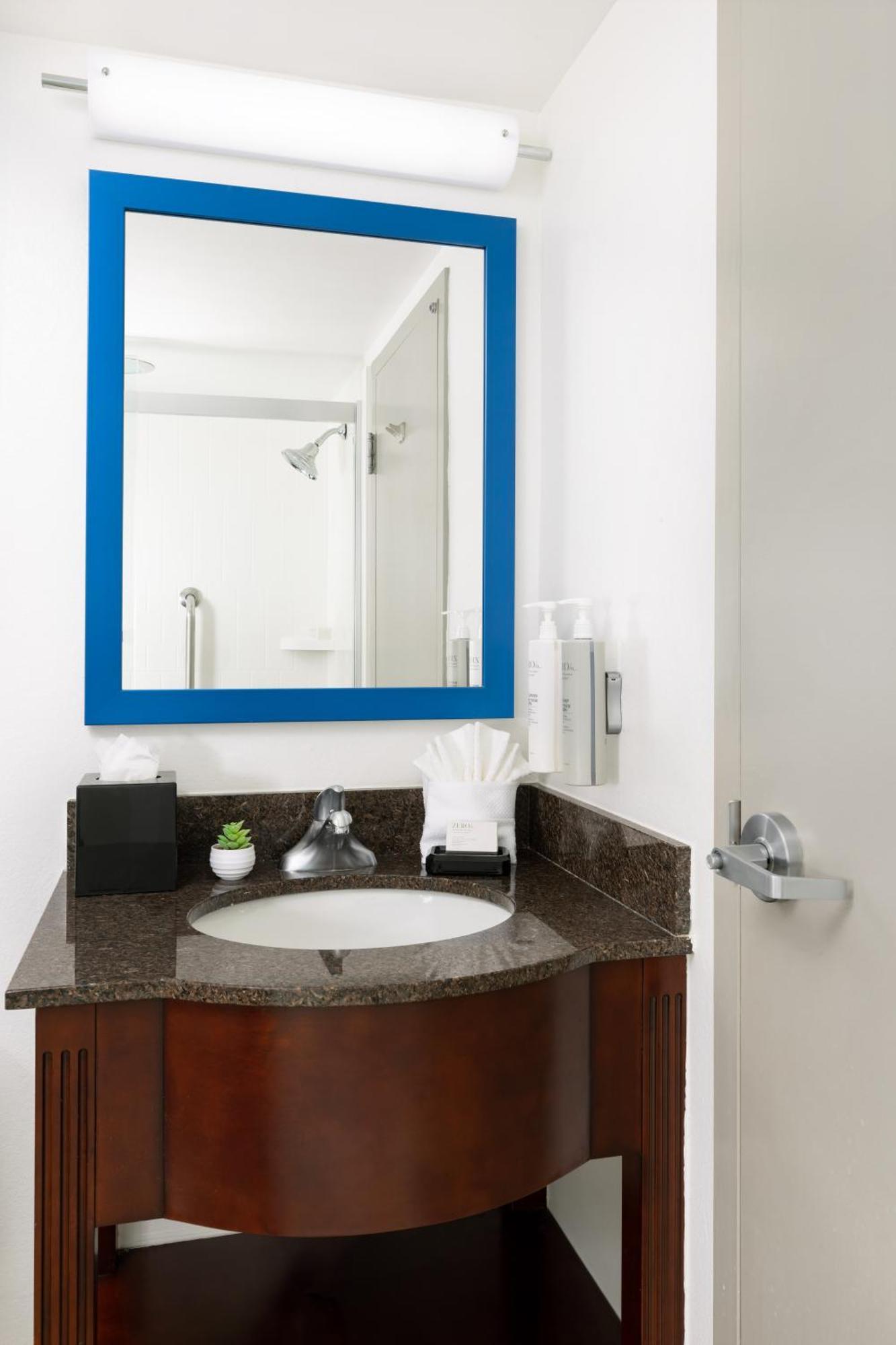 Hampton Inn Naples-Central Exterior foto